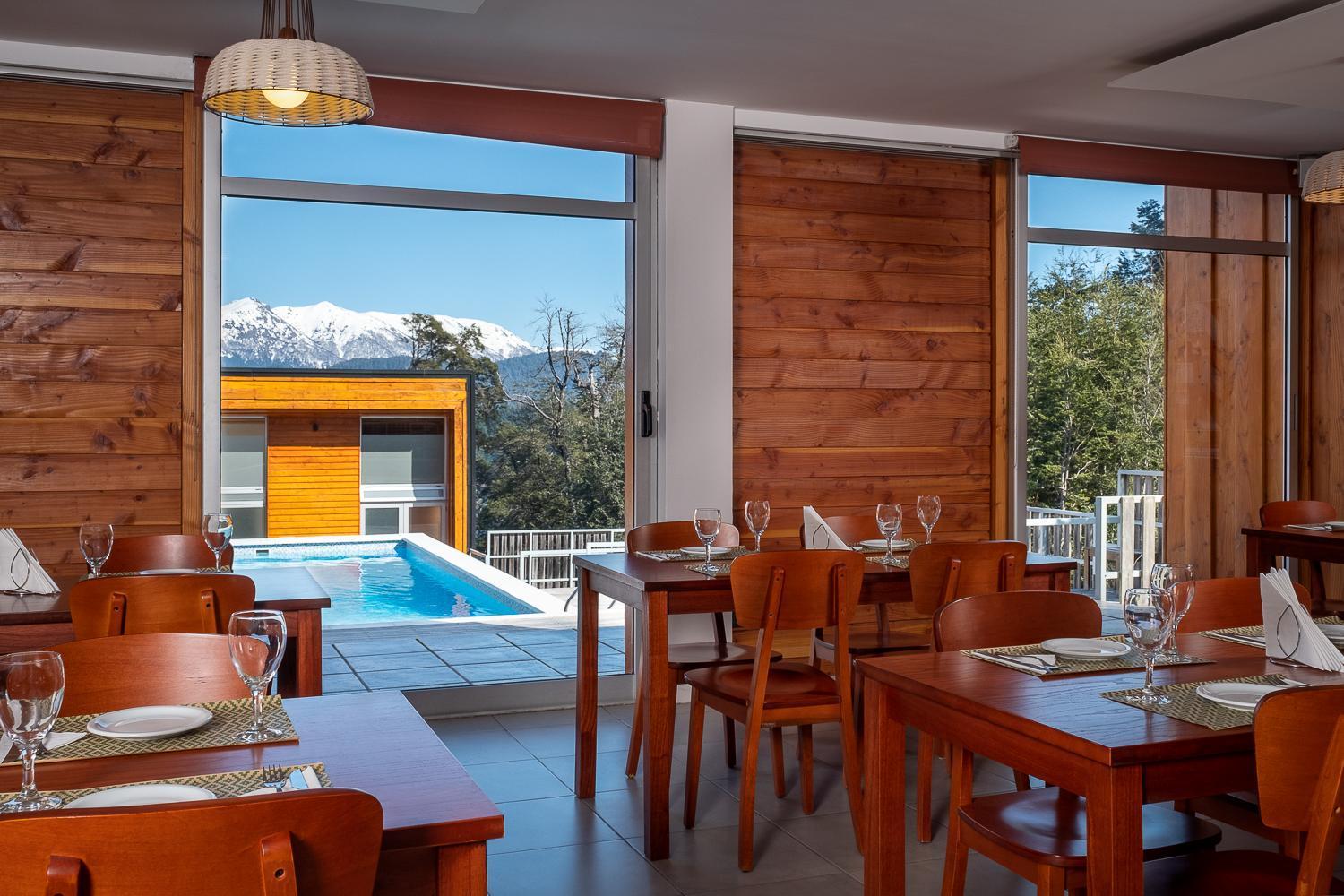 Bahía Montaña Hotel