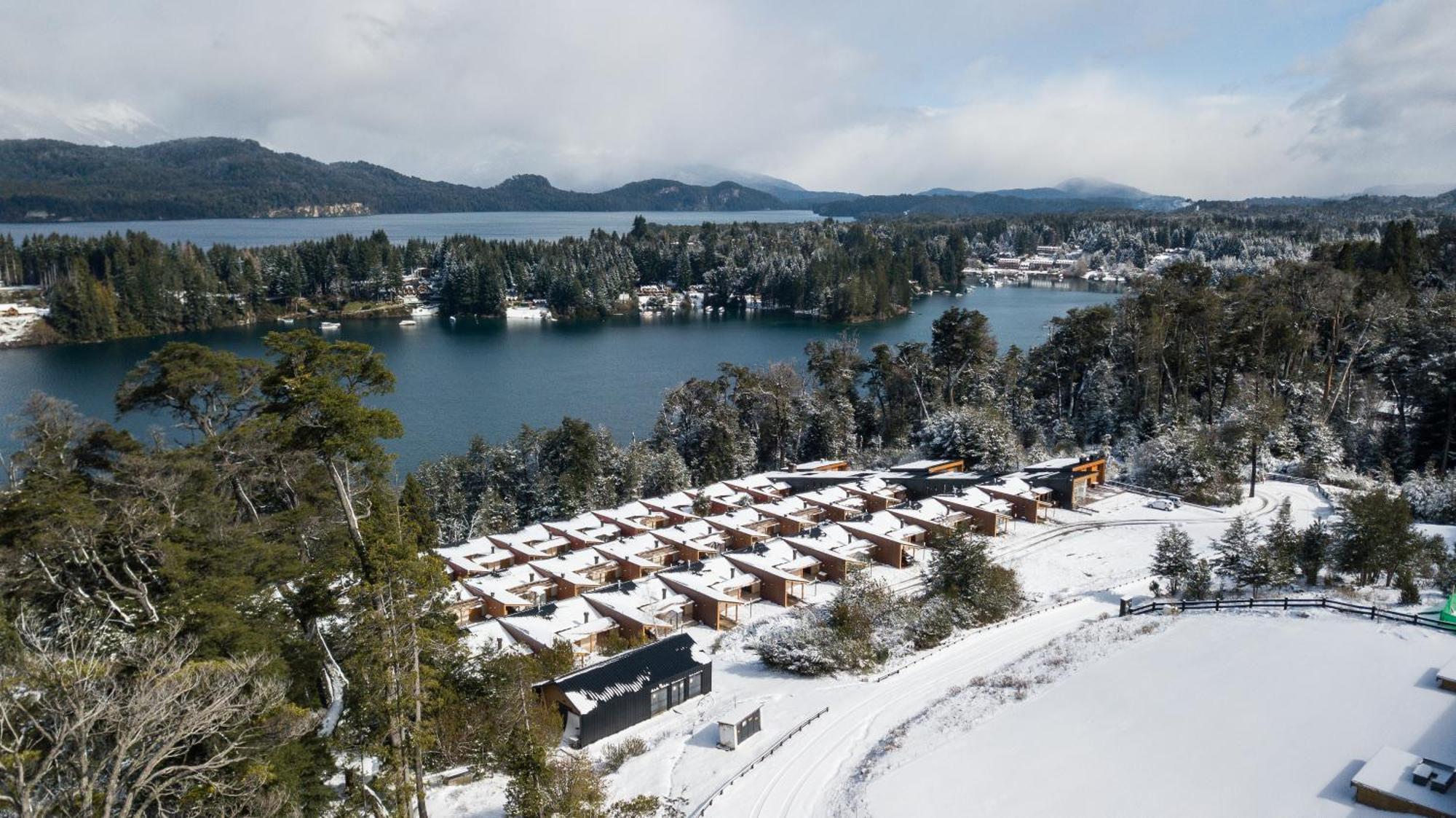 Hotel Bahía Montaña